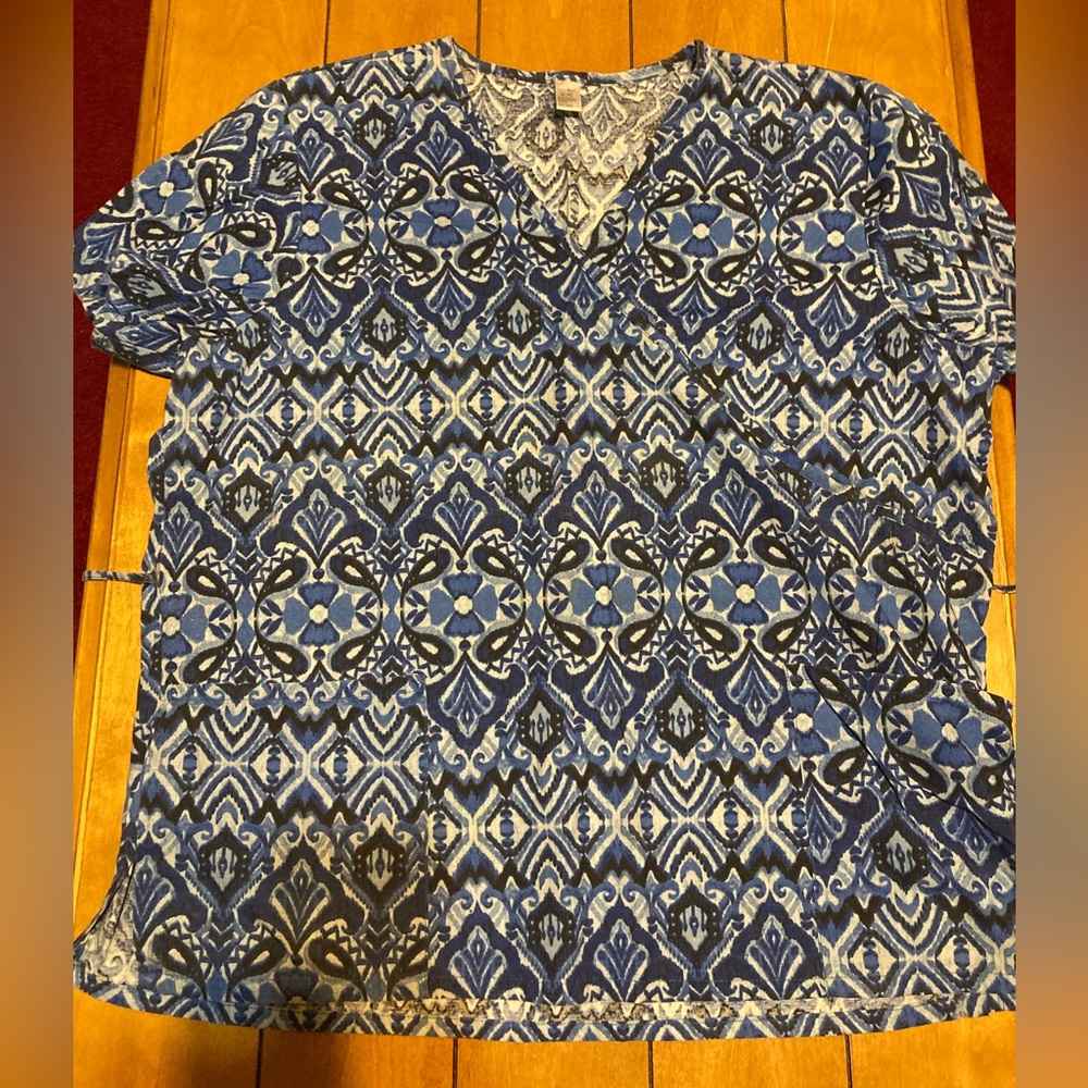 Ladies Size 2XL Just Be Scrub Top